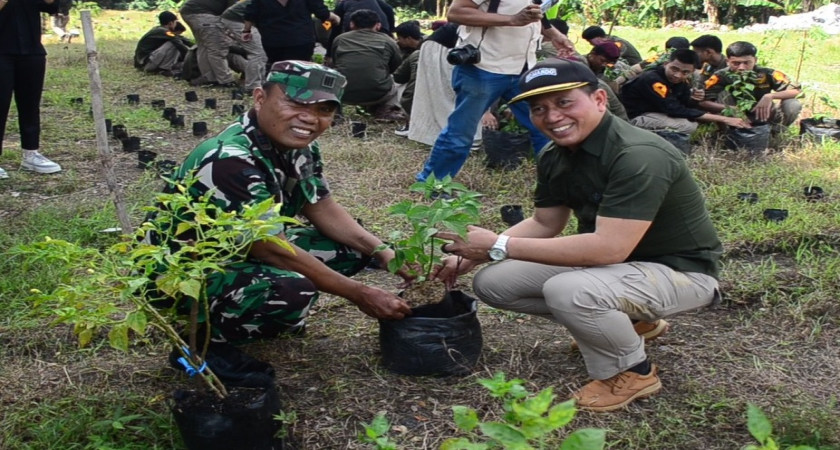 Bidik Petani Millennial Bersama DANRAMIL MEJAYAN : Wujud Nyata Komitmen SMK PGRI 1 Mejayan Ikut Serta Dalam Pembangunan Pertanian Berkelanjutan